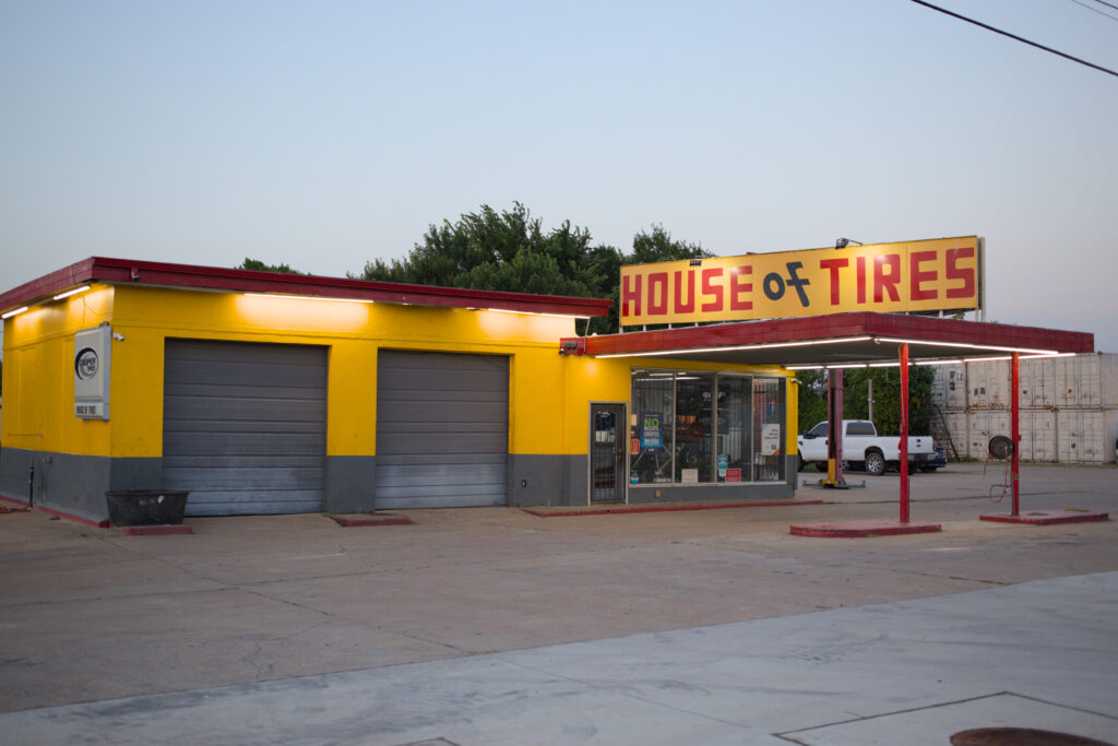 House of Tires, Bryan, TX